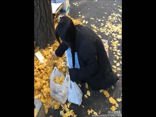 高颜值喜欢玩野外露出自拍女神级美女草莓穆斯视图版 露出界鼻祖 原版3P野战露出私拍248P 高清1080P完整版