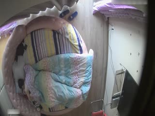 气质漂亮的美女少妇和闺蜜男友宾馆私会开房偷情时被偷拍2人如胶似漆的缠绵后撕破丝袜疯狂爆操干的激情澎湃