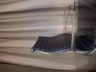 好久不见的极品网红脸女神娜依灵儿vip内部视频剧情演绎被雨淋湿裸体办公跳艳舞淫语勾引主人对白非常精彩