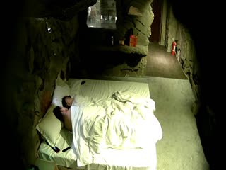 另类酒店技术型小胖与漂亮女友啪啪猛舔女友私处搞的妹子大声尖叫胡言乱语狗狗宝贝爸爸老公我要高潮了对白淫荡