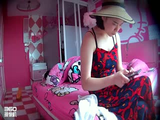 粉红色主题酒店猫房青春漂亮女友和男朋友去旅游先洗个鸳鸯浴然后啪啪啪全过程