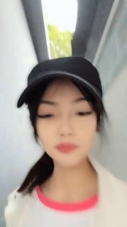 #户外小雪  小美女路上勾搭帅哥回家啪啪